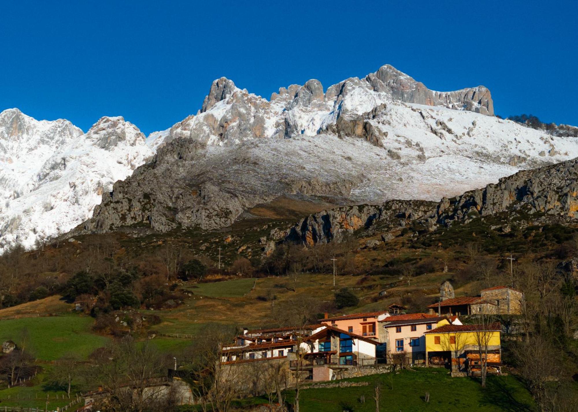 Aire De Picos Norte Brez Ngoại thất bức ảnh